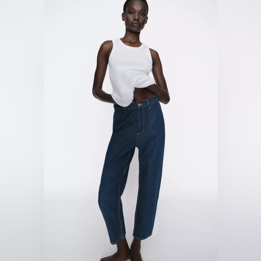 Zara Carrot Fit Jeans - Picture 2 of 7
